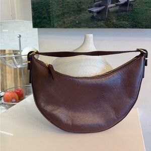 Madewell essential Curve Brown Leather Shoulder Bag